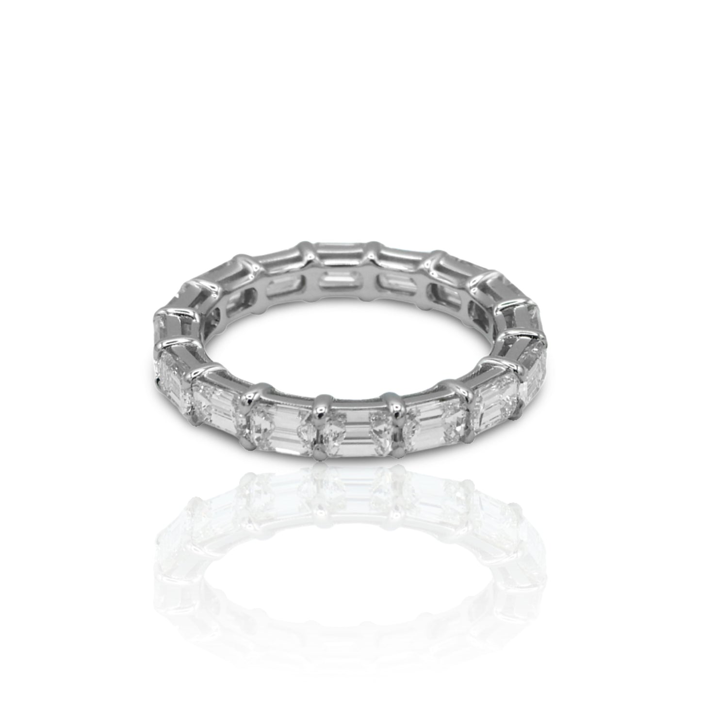 18K White Gold Diamond Eternity Ring (2.65 Ct. Tw.)