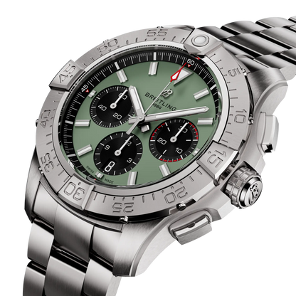 Breitling Avenger B01 Chronograph 44 Green Dial Men's Watch AB0147101L1A1